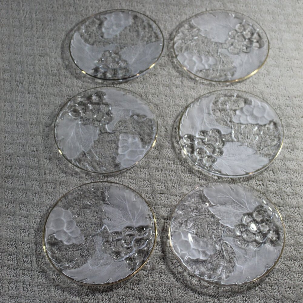 Set of 6 KIG Indonesia Vintage Clear Glass Gold Rimmed Round 7.25" Salad Plates - Picture 3 of 5
